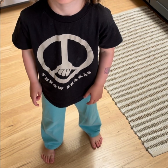 Graphic Tee - Picture 5 of 6